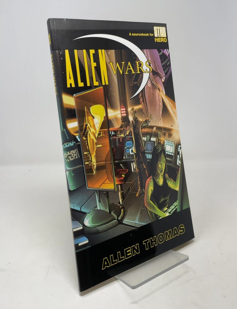Item #406485 Alien Wars. Allen Thomas.